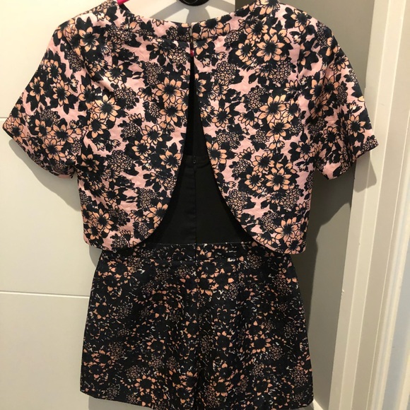 Floral Romper - Picture 3 of 6